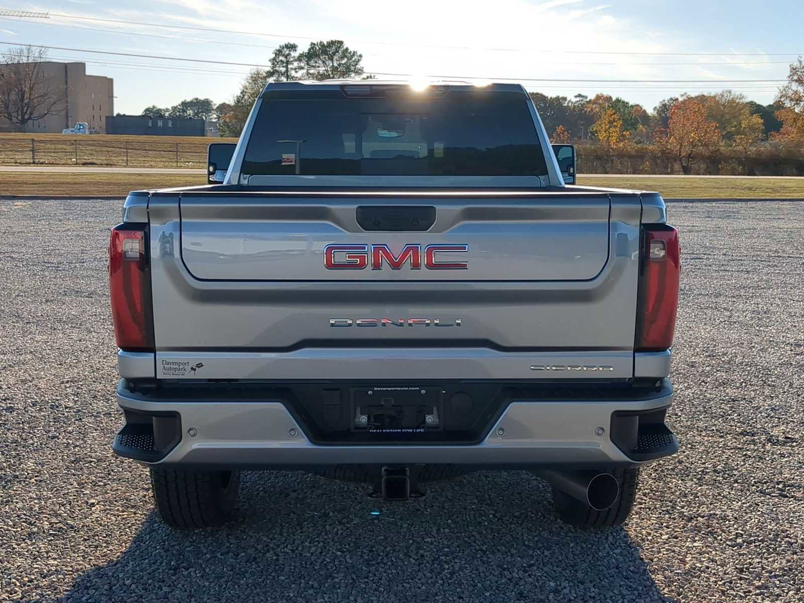 New 2026 GMC Sierra 2500 Denali w/ Denali Reserve Package image 7