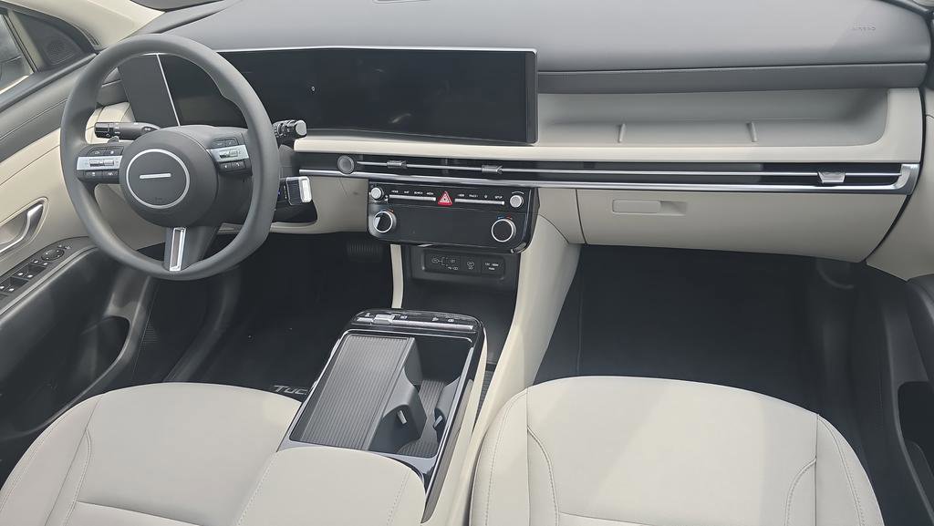 New 2026 Hyundai Tucson SEL image 11