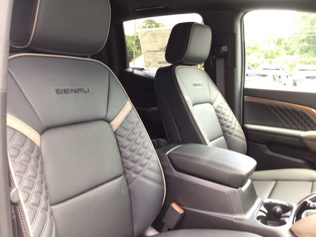 New 2026 GMC Canyon Denali AWD/4WD image 22