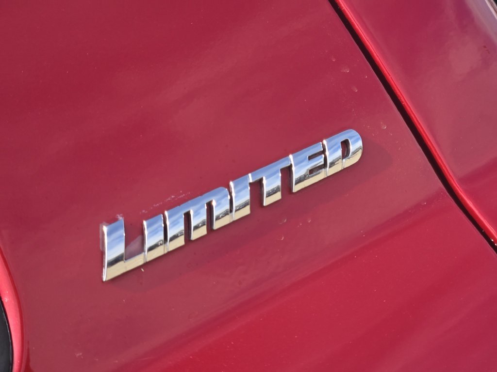 Used 2020 Toyota Tundra Limited w/ Limited Premium Package RWD image 11