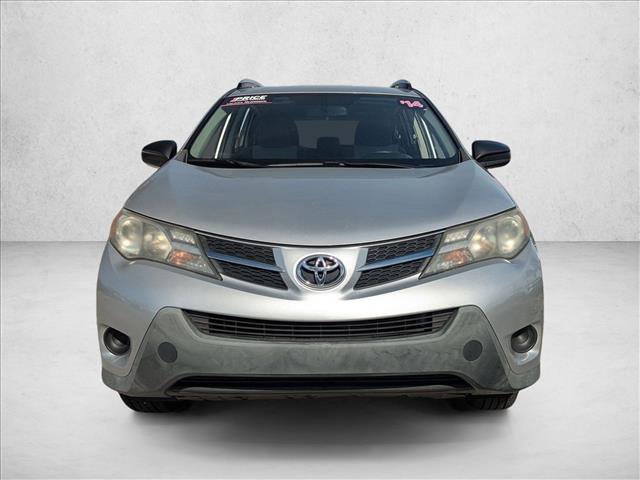 Used 2014 Toyota RAV4 LE image 2