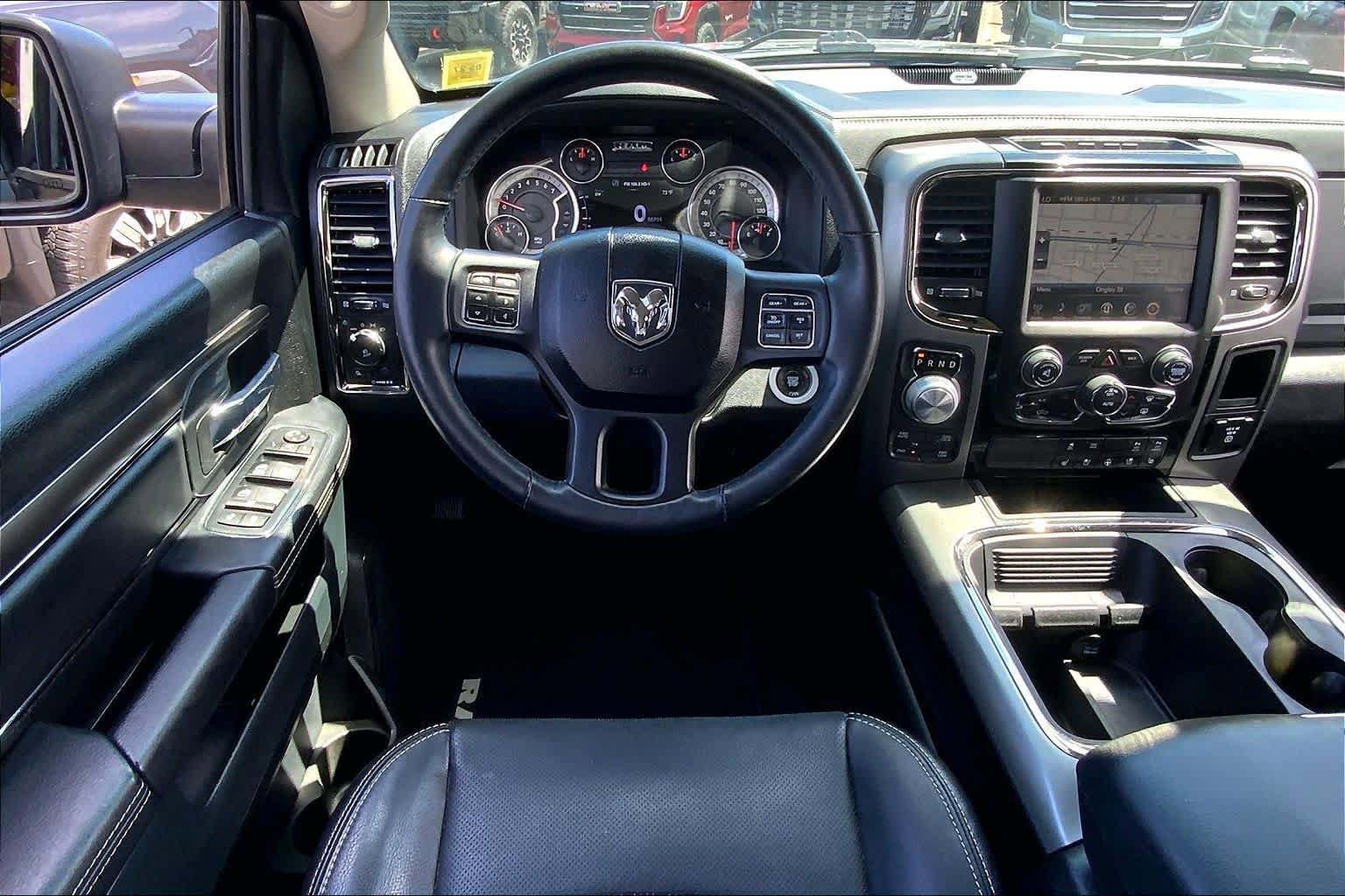Used 2016 RAM 1500 Sport w/ Black Ram 1500 Sport Group AWD/4WD image 6