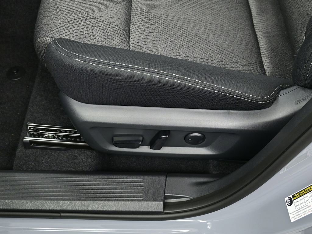 New 2026 Nissan Rogue SV image 16