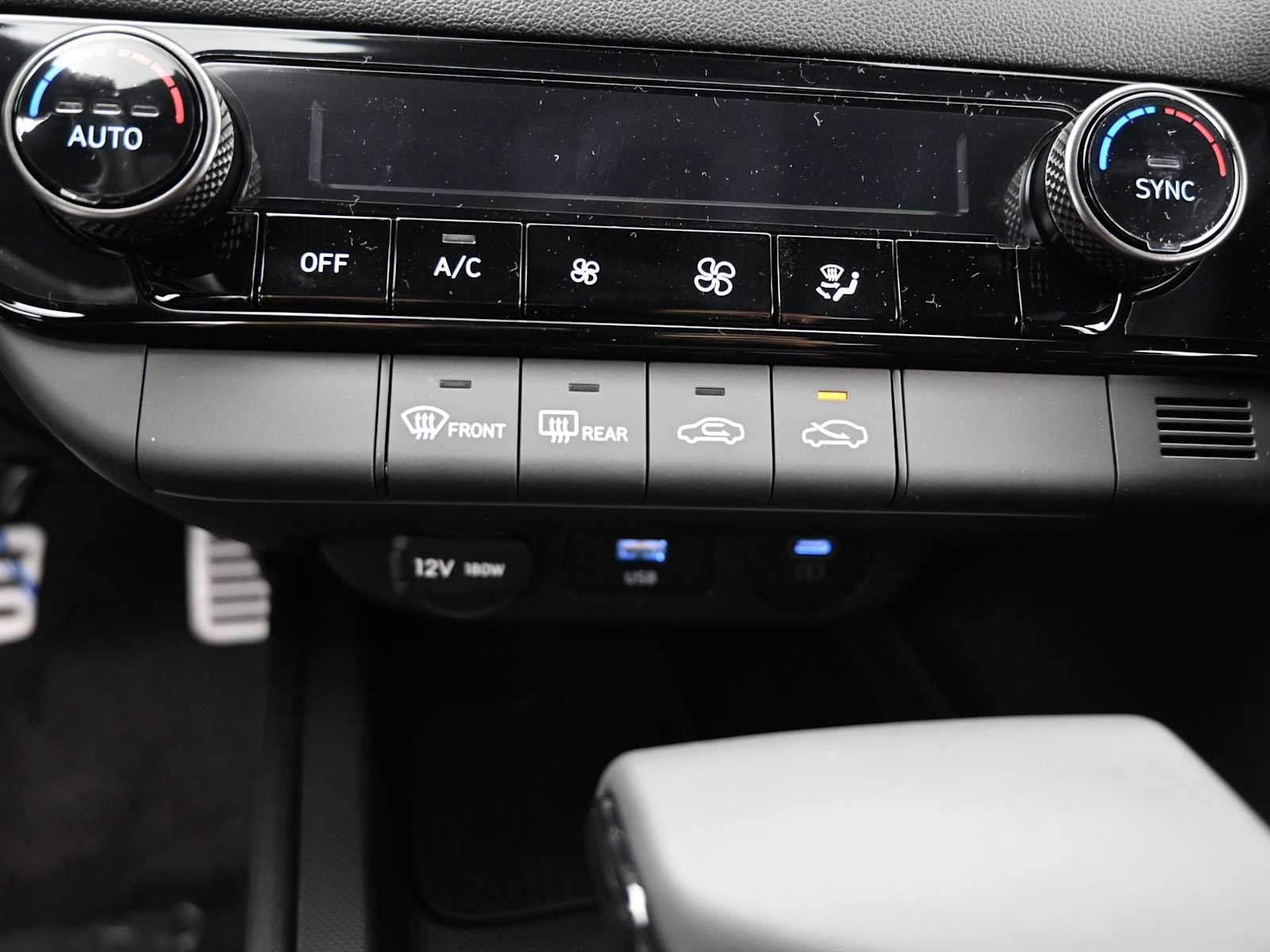 New 2026 Hyundai Elantra Sport w/ Cargo Package image 19