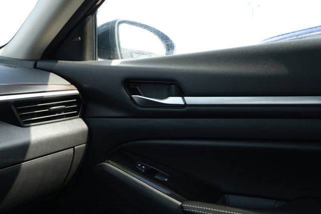 Used 2023 Nissan Altima 2.5 SV FWD image 26