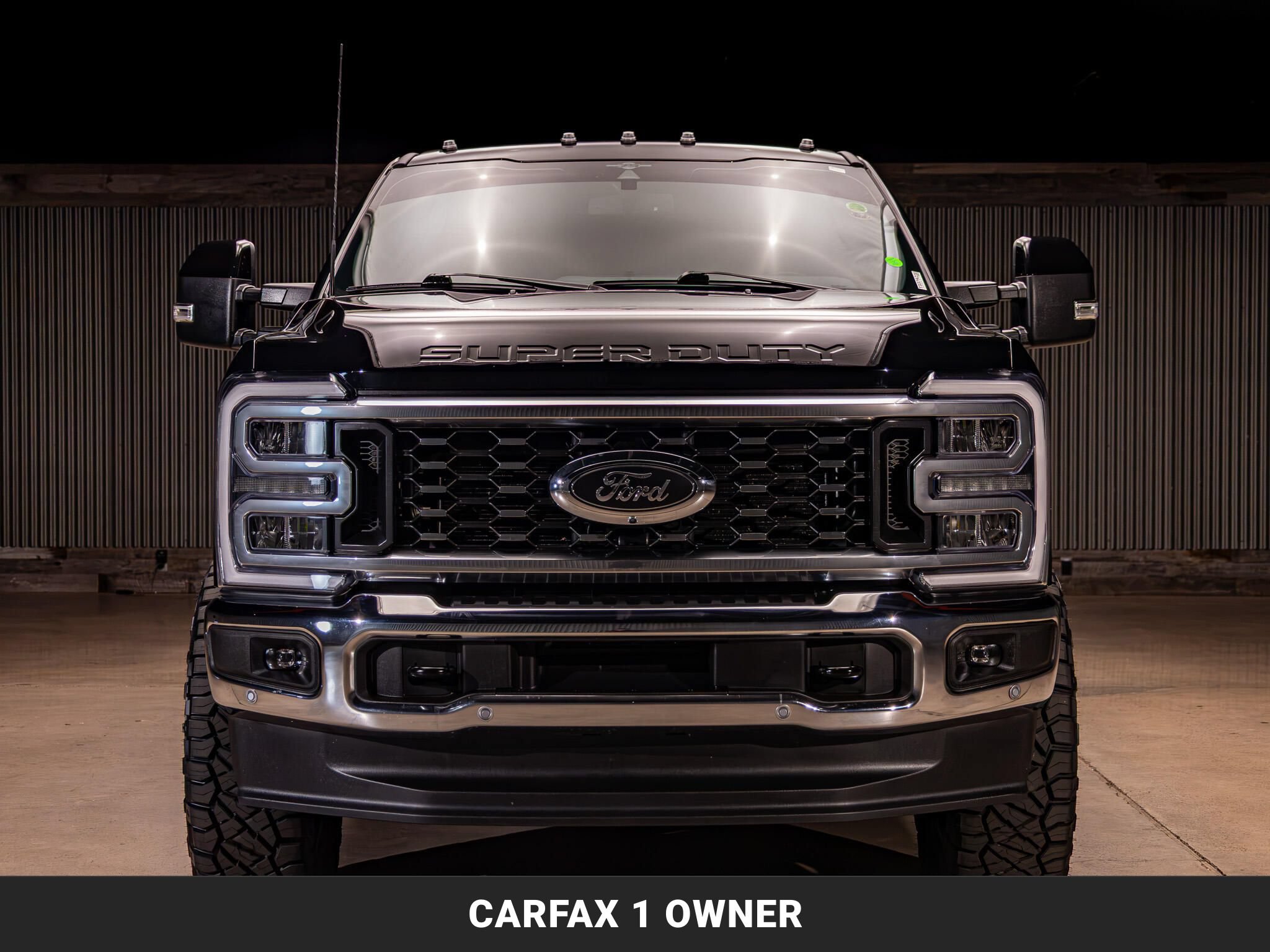 Used 2023 Ford F350 Lariat w/ Lariat Ultimate Package AWD/4WD image 4