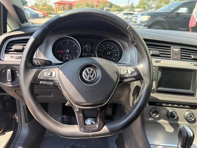 Used 2015 Volkswagen Golf TDI SE FWD image 10
