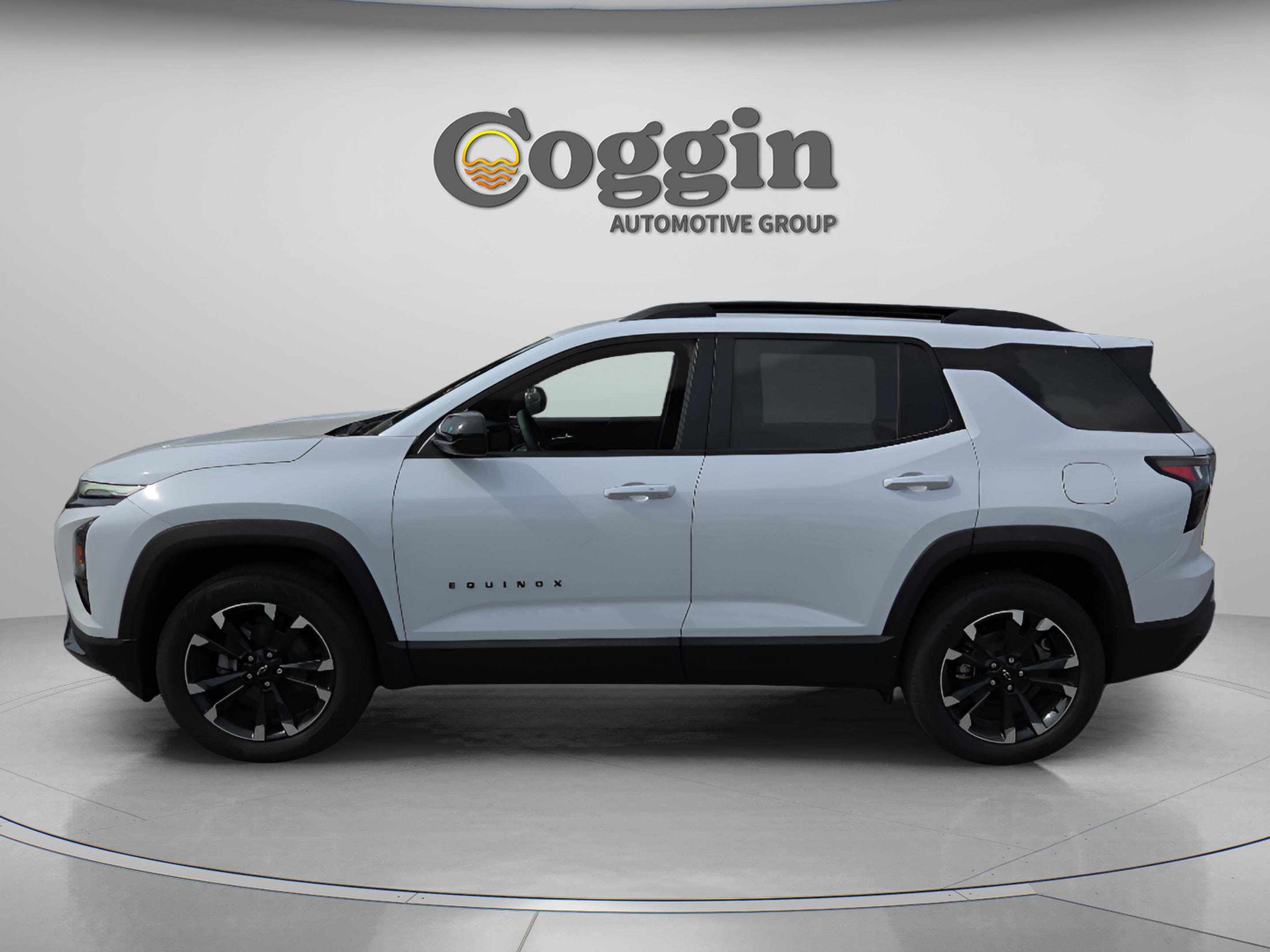 New 2026 Chevrolet Equinox RS FWD image 2