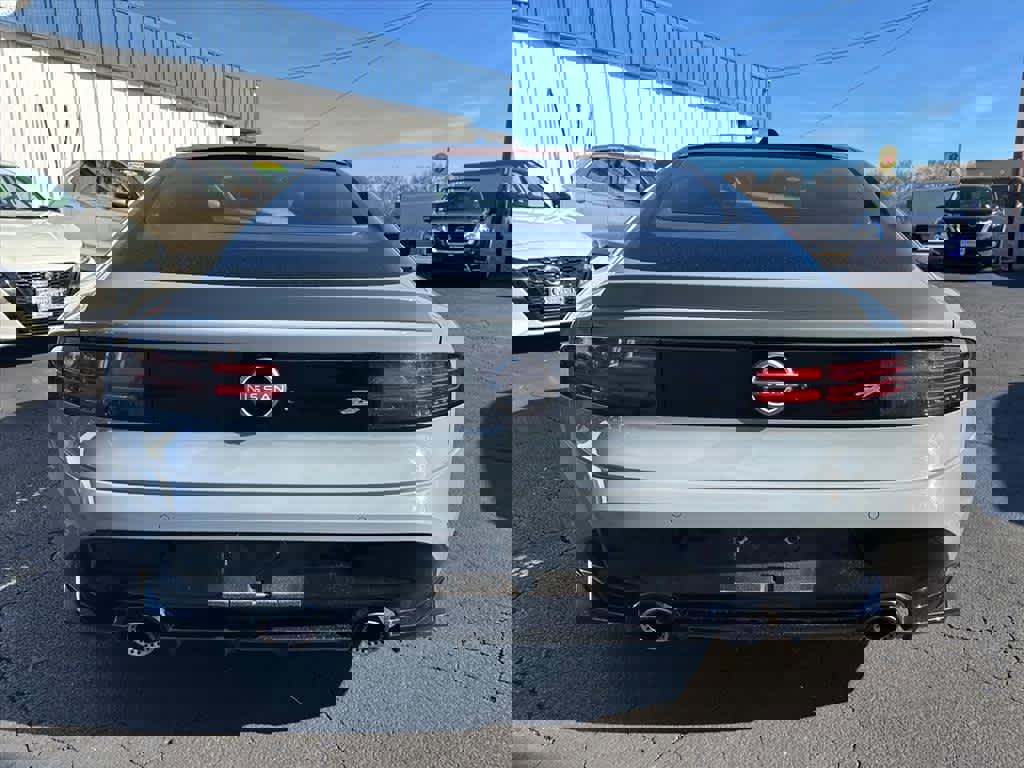 Used 2023 Nissan Z Performance w/ Floor Mat Package (L93) image 4