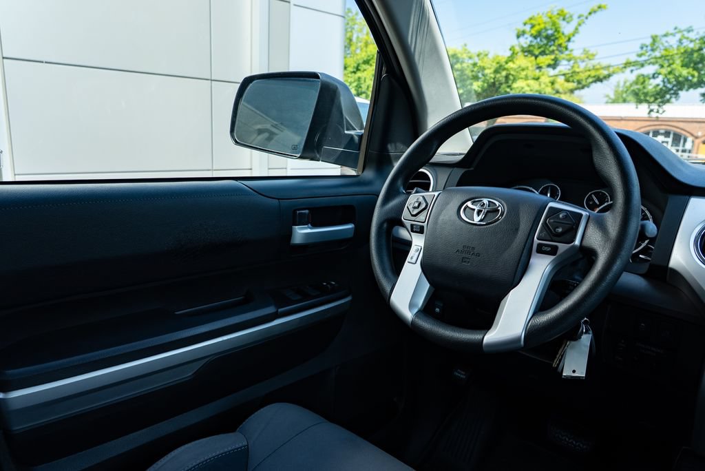 Used 2017 Toyota Tundra SR5 w/ TRD Off Road Package AWD/4WD image 12