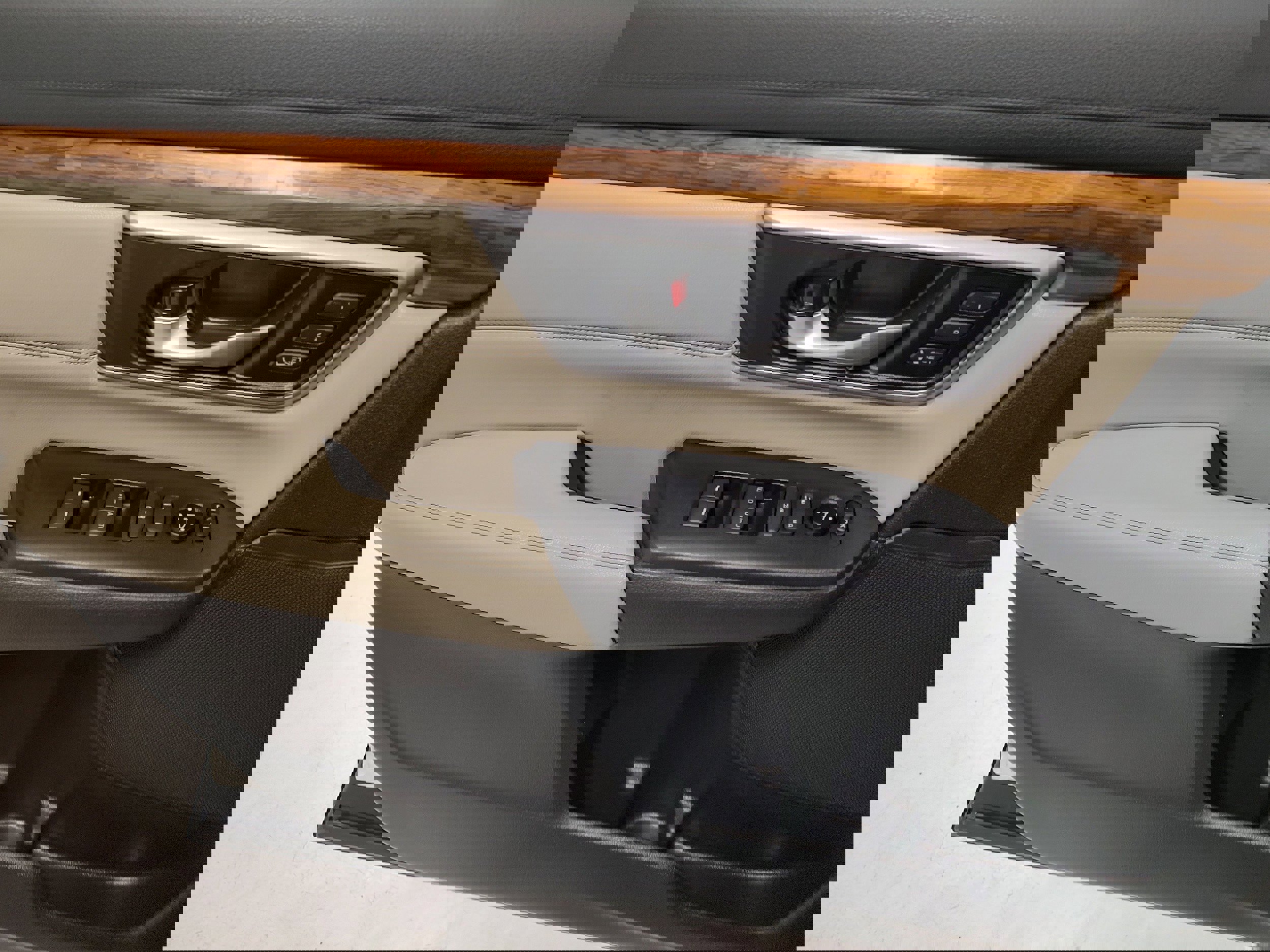 Used 2018 Honda CR-V EX-L image 7