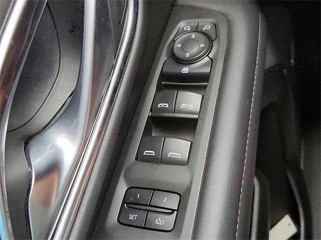 Used 2022 Chevrolet Tahoe Z71 image 22