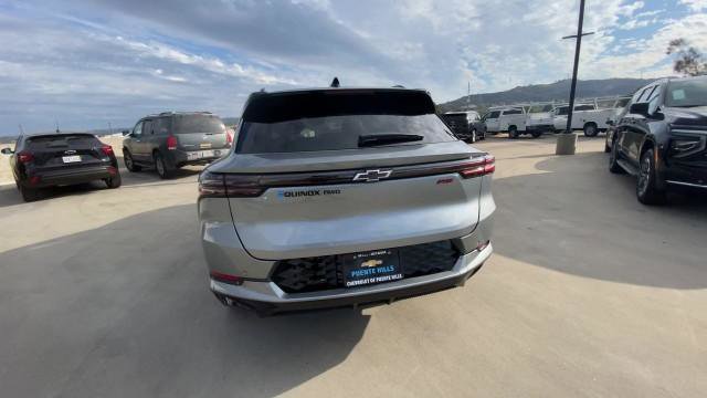 New 2026 Chevrolet Equinox EV RS image 7