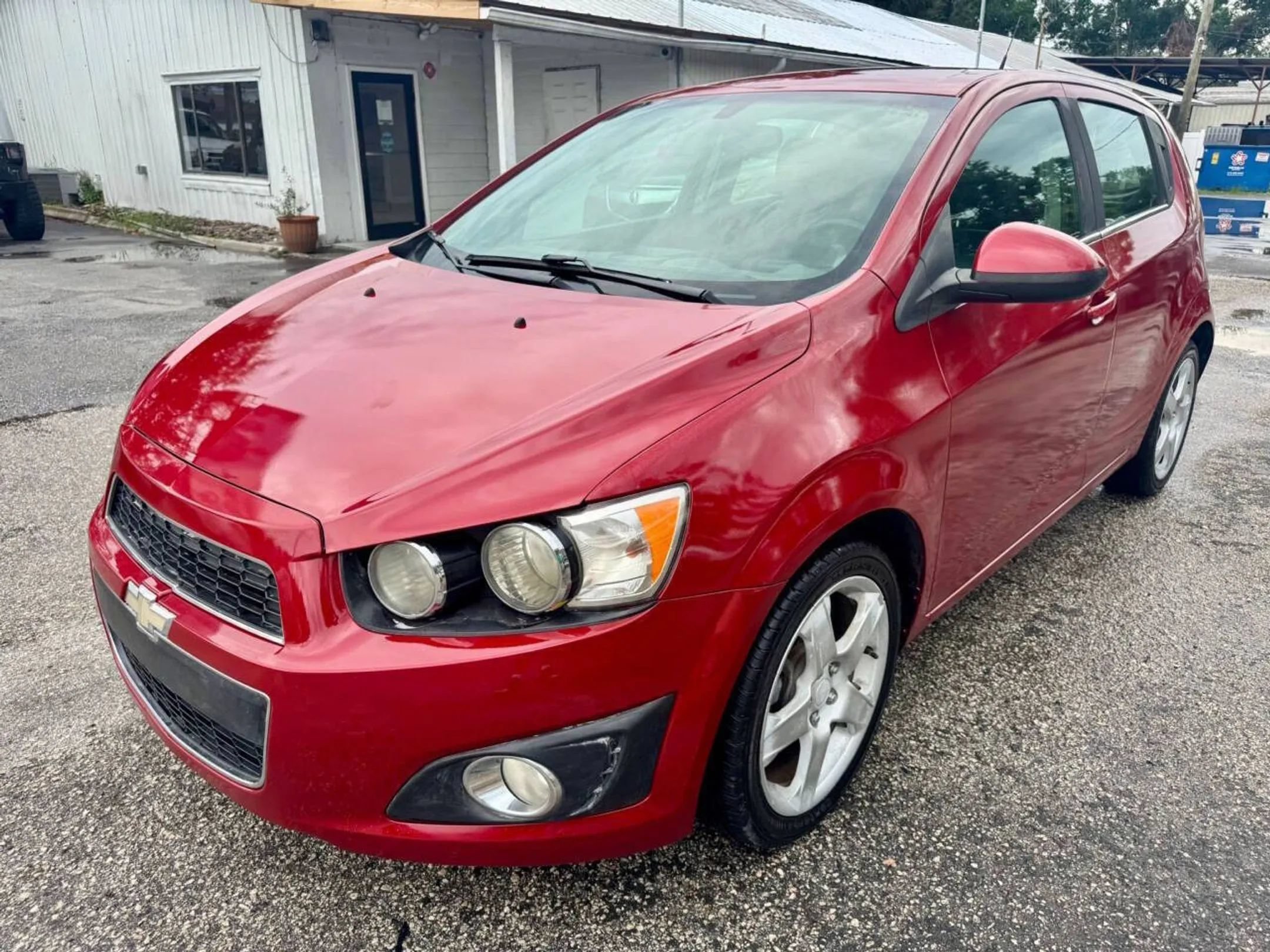 Used 2014 Chevrolet Sonic LTZ FWD image 17