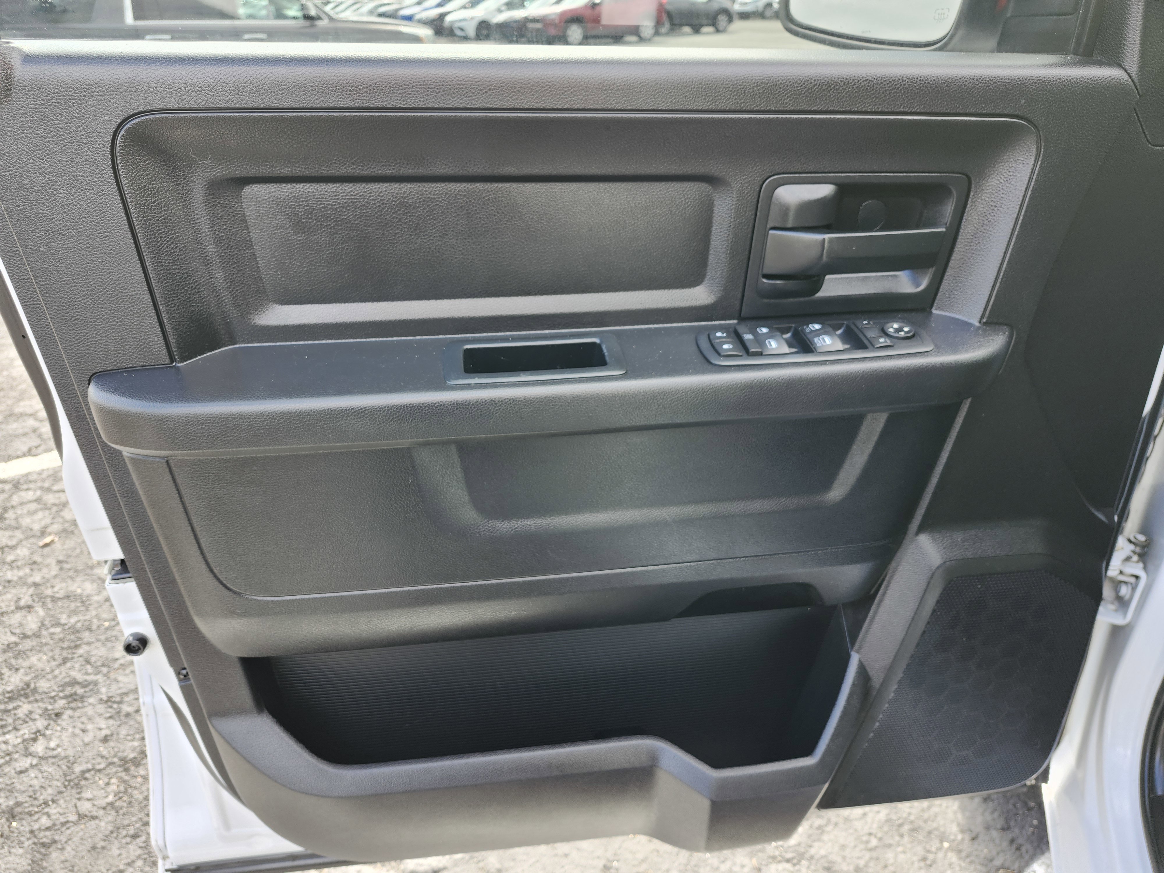 Used 2016 RAM 1500 Tradesman w/ Popular Equipment Group image 23