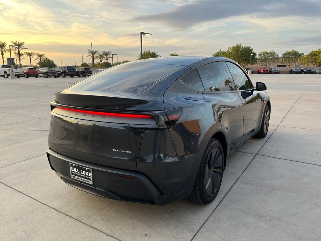 Used 2026 Tesla Model Y Long Range AWD/4WD image 7