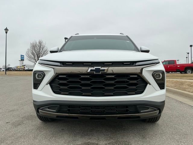 Used 2024 Chevrolet TrailBlazer ACTIV w/ Driver Confidence Package image 8