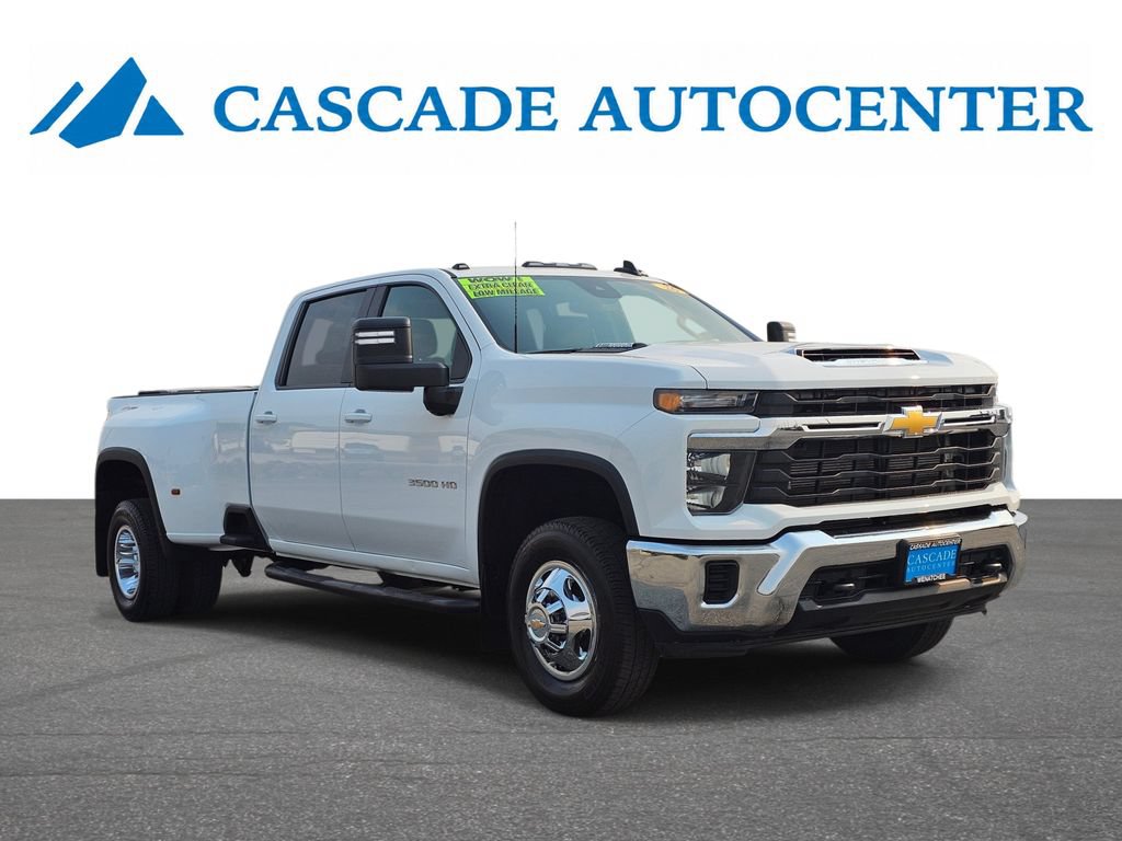 Certified 2026 Chevrolet Silverado 3500 LT AWD/4WD image 11