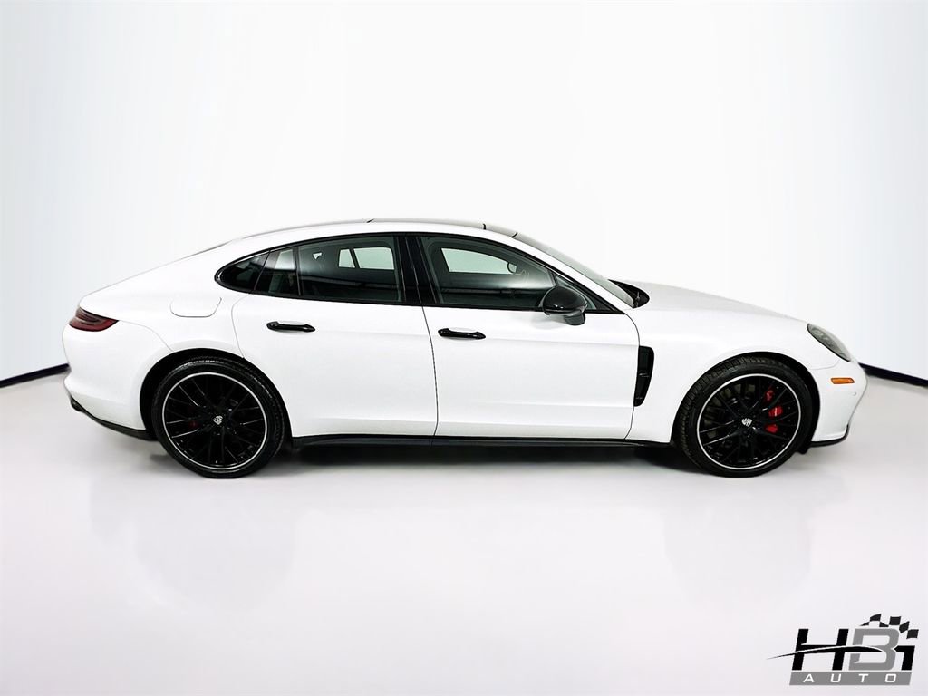 Used 2018 Porsche Panamera Turbo image 5