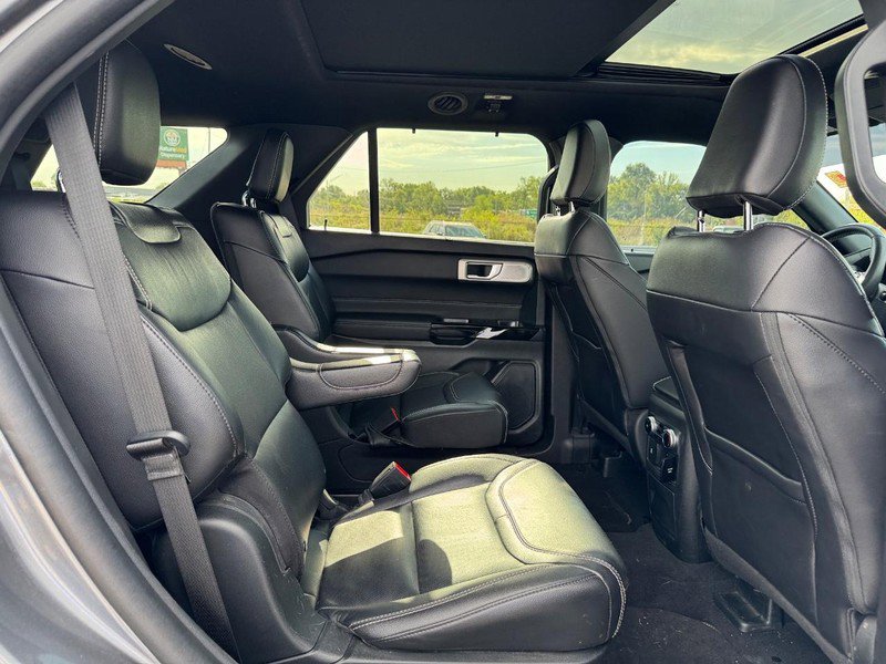 Used 2023 Ford Explorer ST w/ Equipment Group 401A image 15