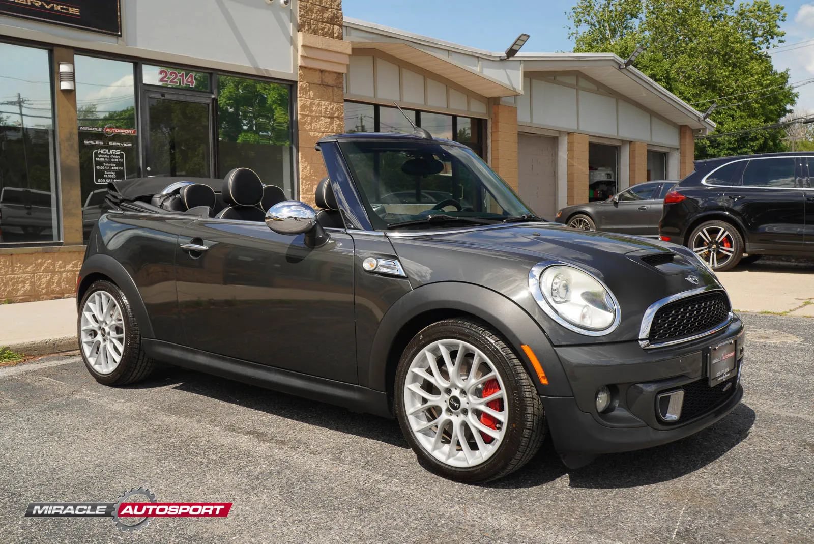 Used 2011 MINI Cooper John Cooper Works FWD image 9