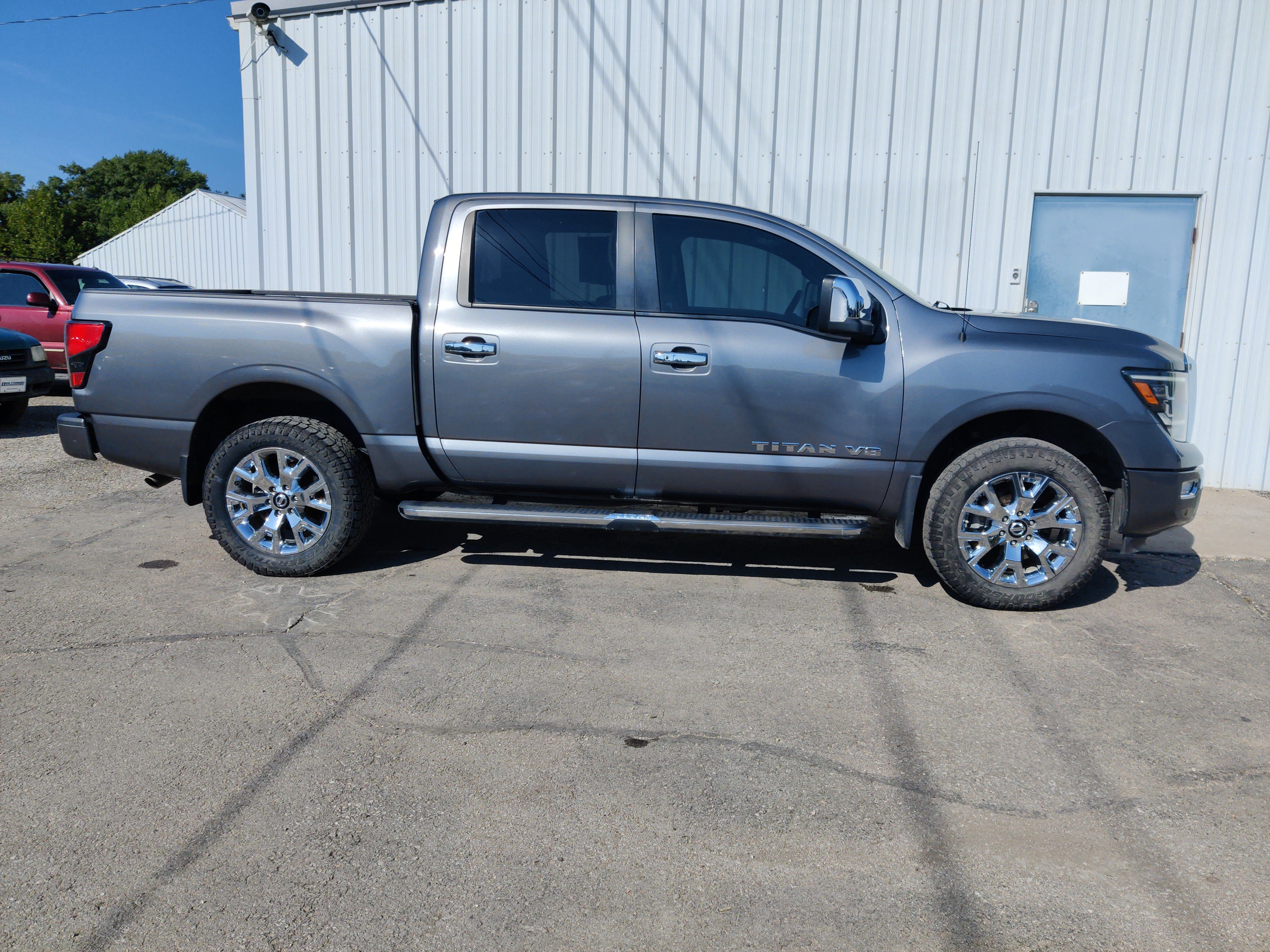 Used 2020 Nissan Titan SL w/ Moonroof Package