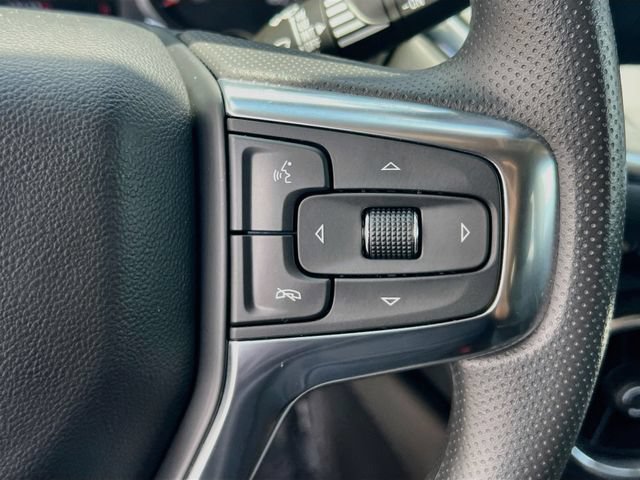 Used 2024 Chevrolet Blazer LT w/ Convenience Package FWD image 18