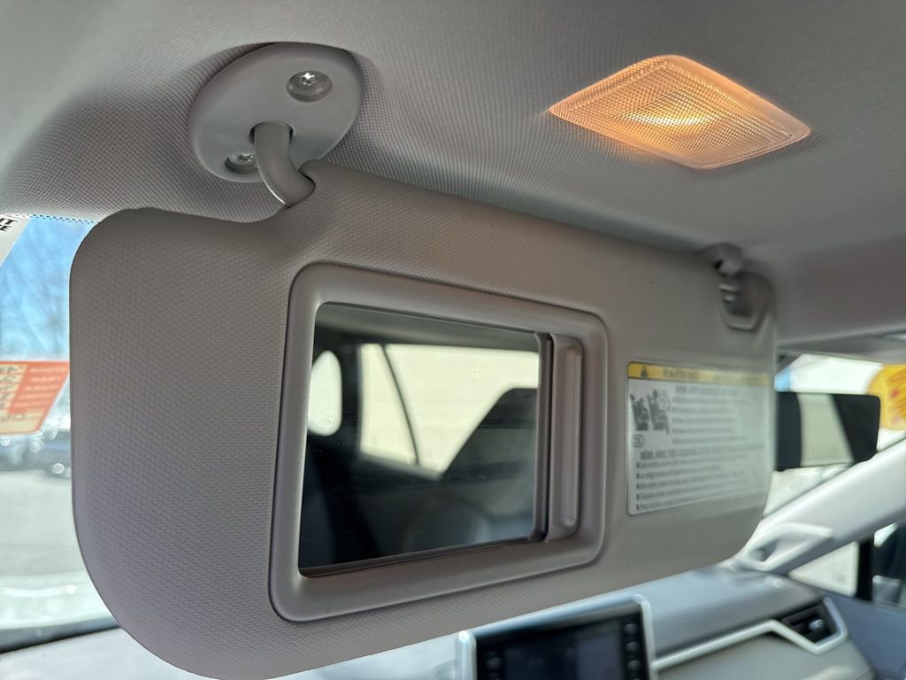 Used 2020 Toyota RAV4 Limited image 30