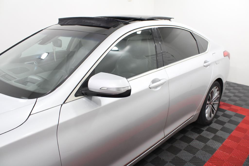 Used 2015 Hyundai Genesis 3.8 w/ Option Group 03 AWD/4WD image 10