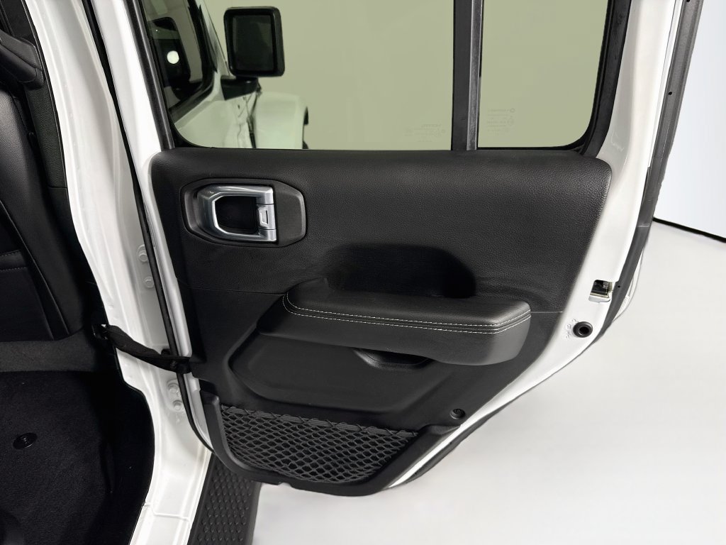 Used 2021 Jeep Wrangler Unlimited Sahara w/ Safety Group AWD/4WD image 27