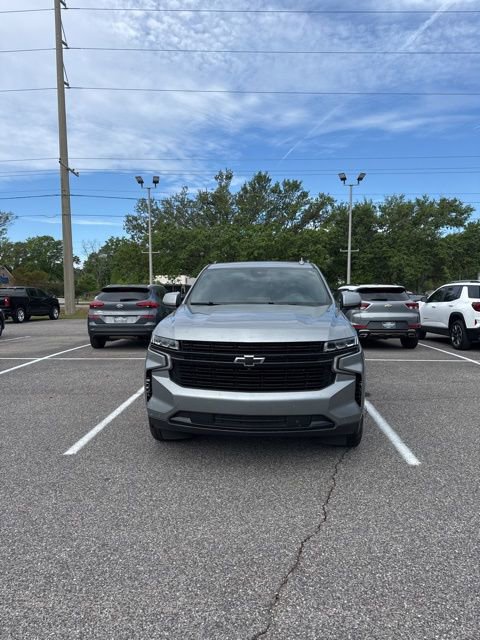 Used 2023 Chevrolet Suburban RST w/ Luxury Package image 2