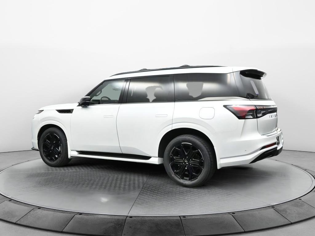 Used 2026 INFINITI QX80 4WD w/ Sport Exterior Package image 4