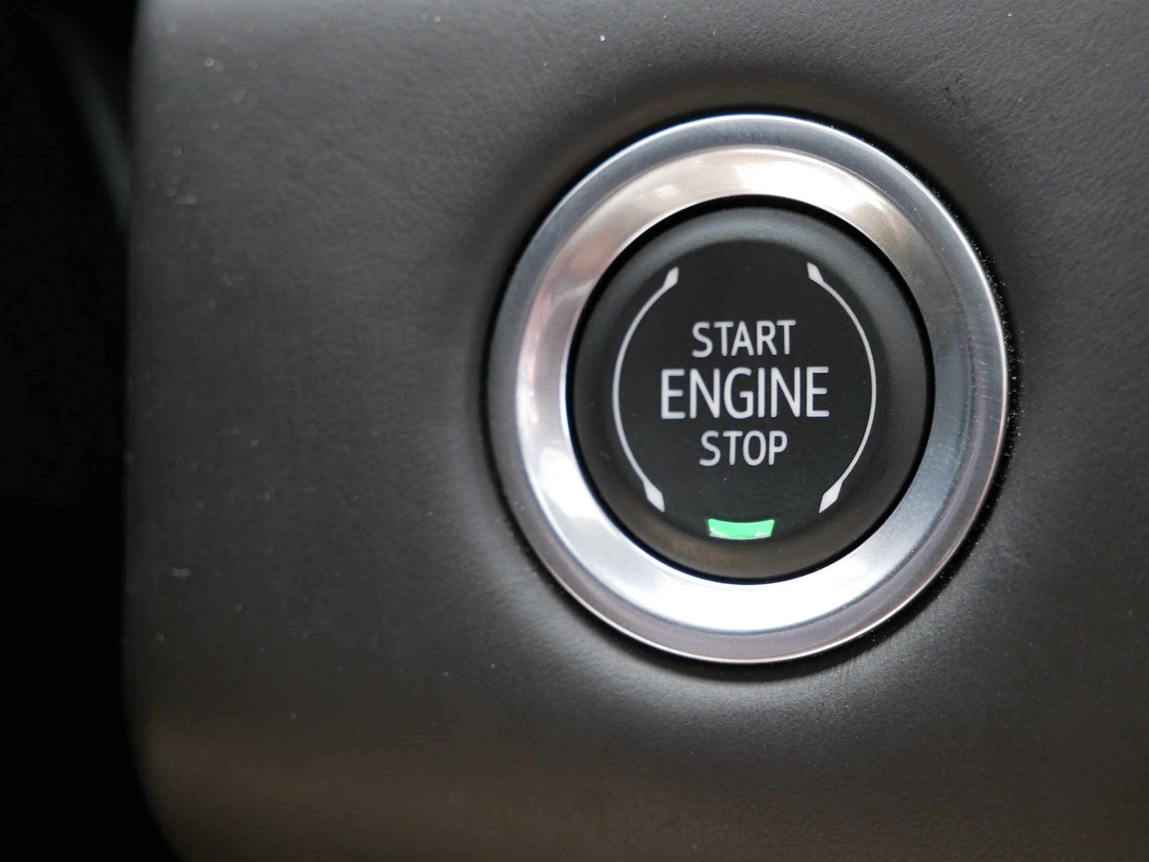 Used 2024 GMC Yukon Denali Ultimate AWD/4WD image 32