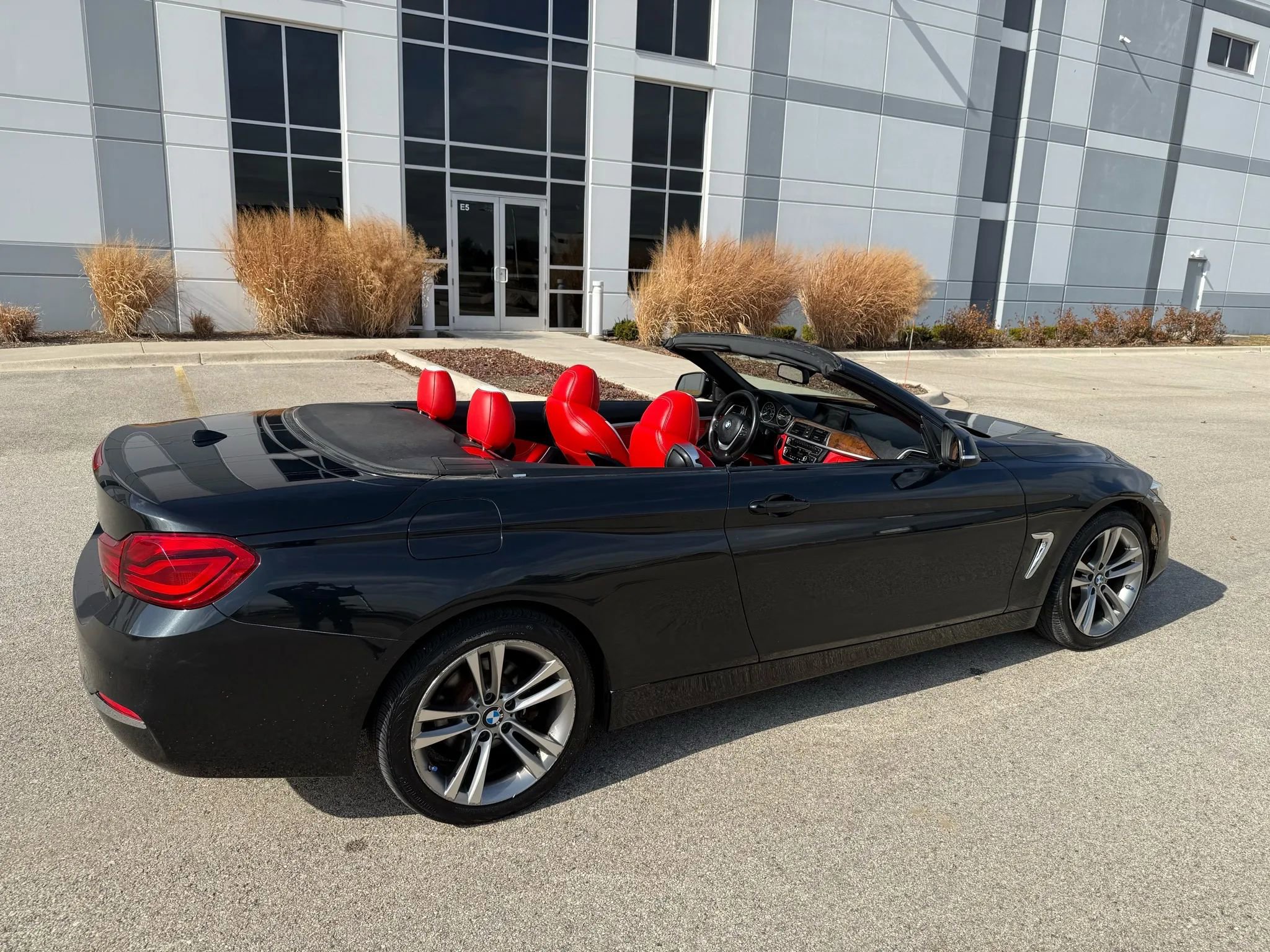 Used 2019 BMW 430i xDrive 430i xDrive Convertible 2D w/ Executive Package image 5