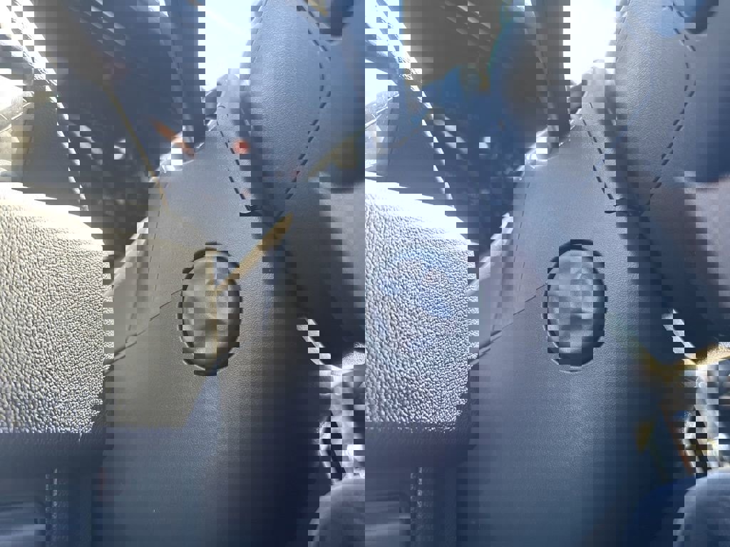 New 2025 GMC Yukon XL Denali w/ Sun & Power Step Package image 33