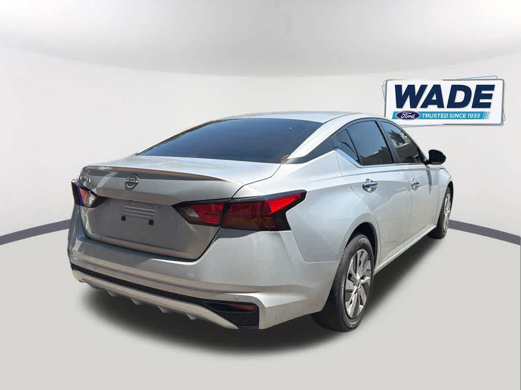 Used 2023 Nissan Altima 2.5 S FWD image 6
