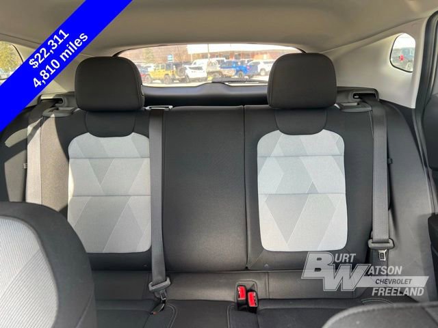 Used 2025 Chevrolet Trax LS w/ LS Convenience Package image 25