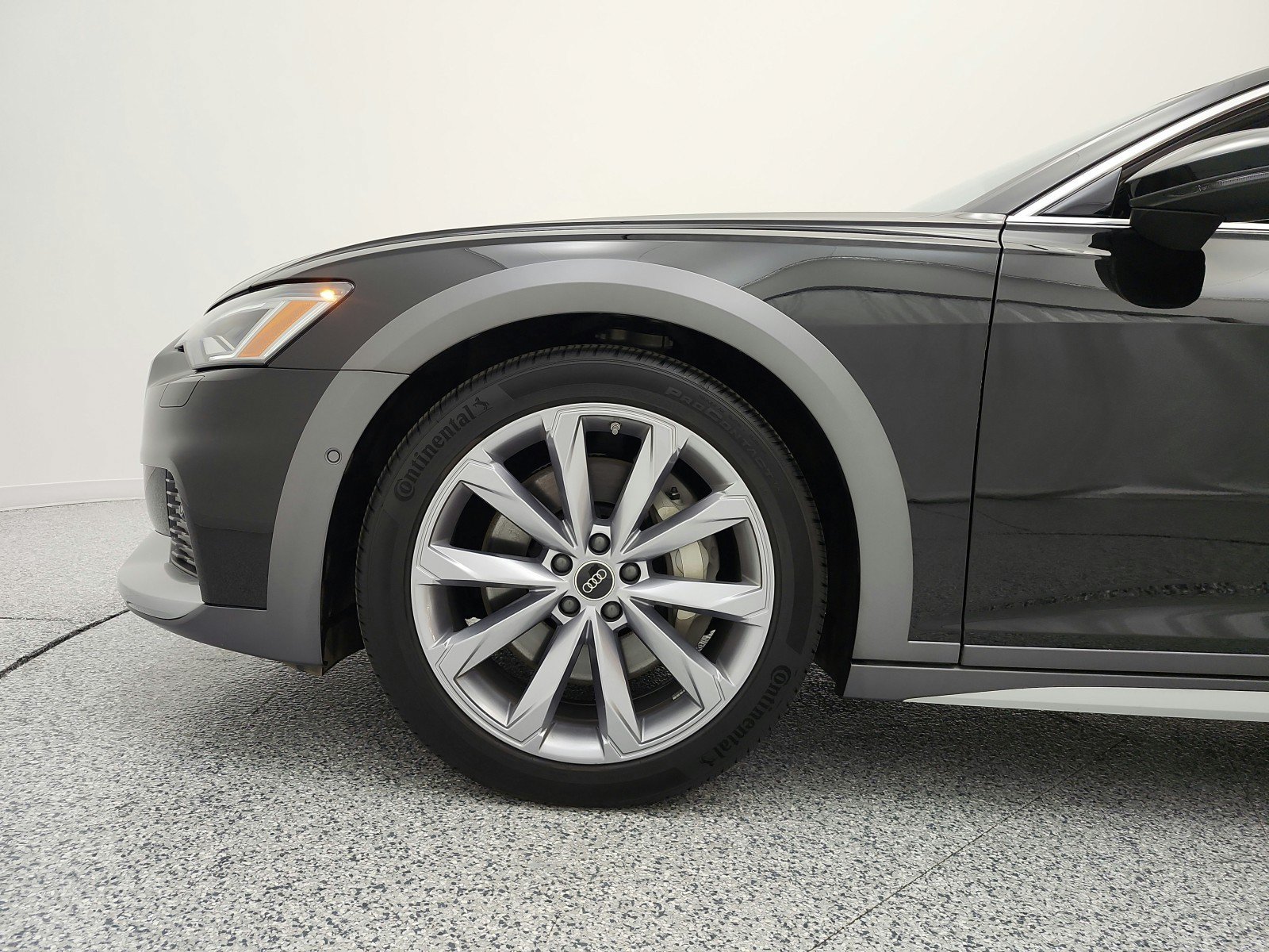 Used 2025 Audi A6 Premium Plus w/ Driver Assistance Package AWD/4WD image 18