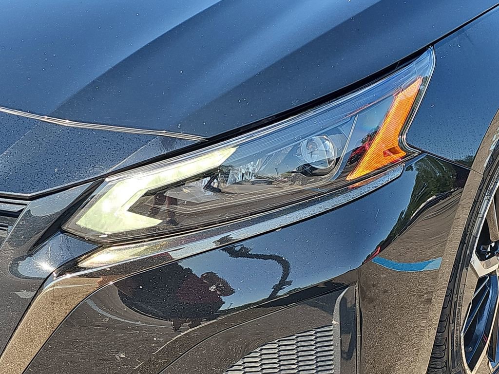 Used 2024 Nissan Altima 2.5 SR FWD image 30