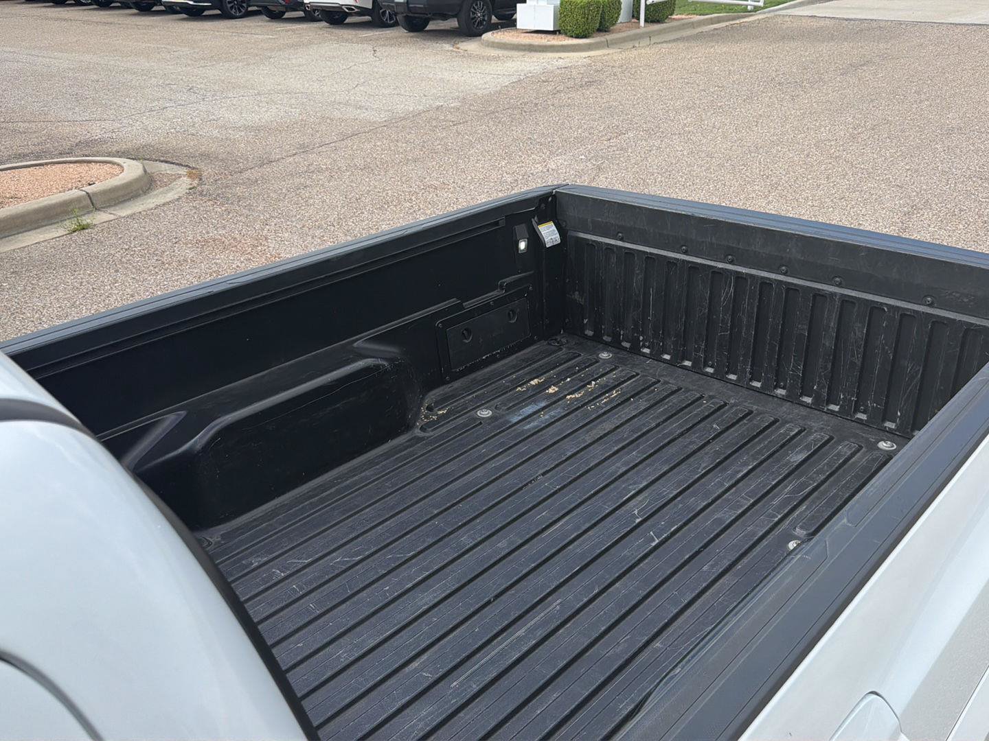 Used 2022 Toyota Tacoma SR5 RWD image 11