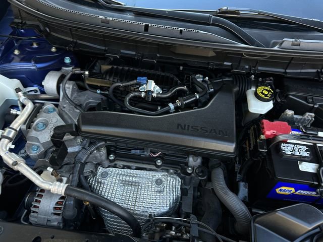 Used 2020 Nissan Rogue SV w/ Premium Package image 39