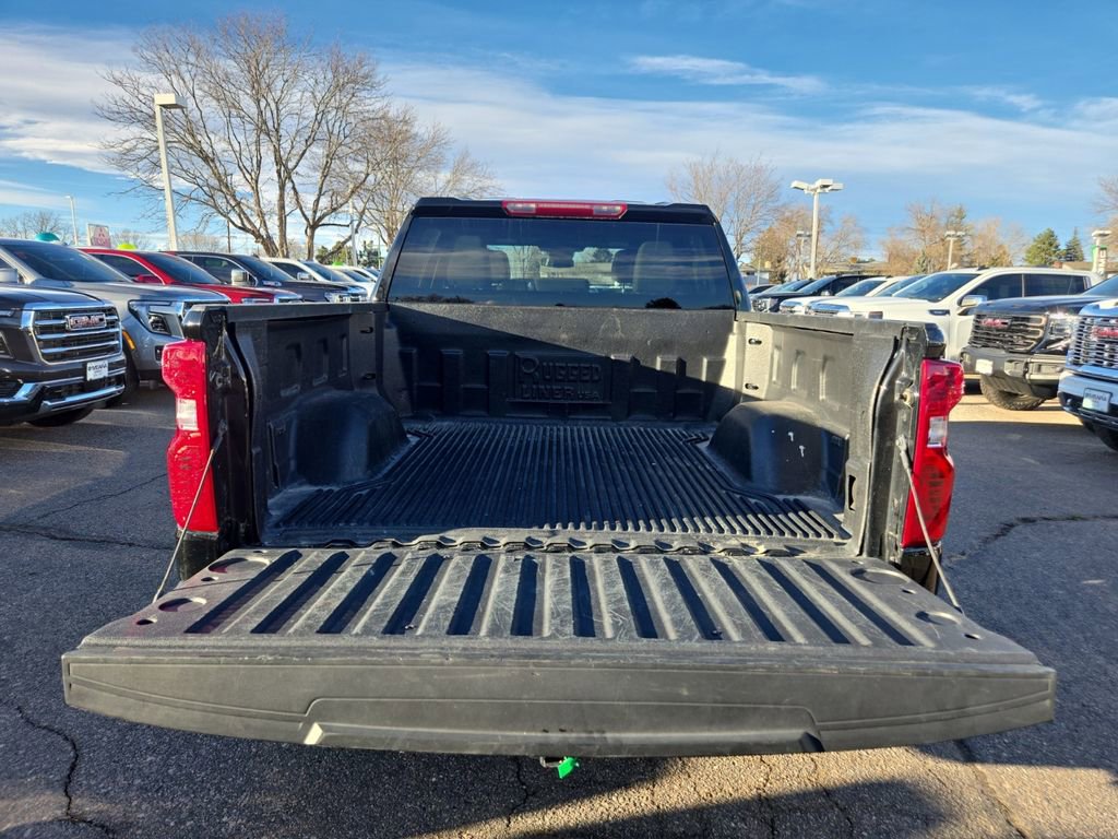 Used 2025 Chevrolet Silverado 1500 LT image 18