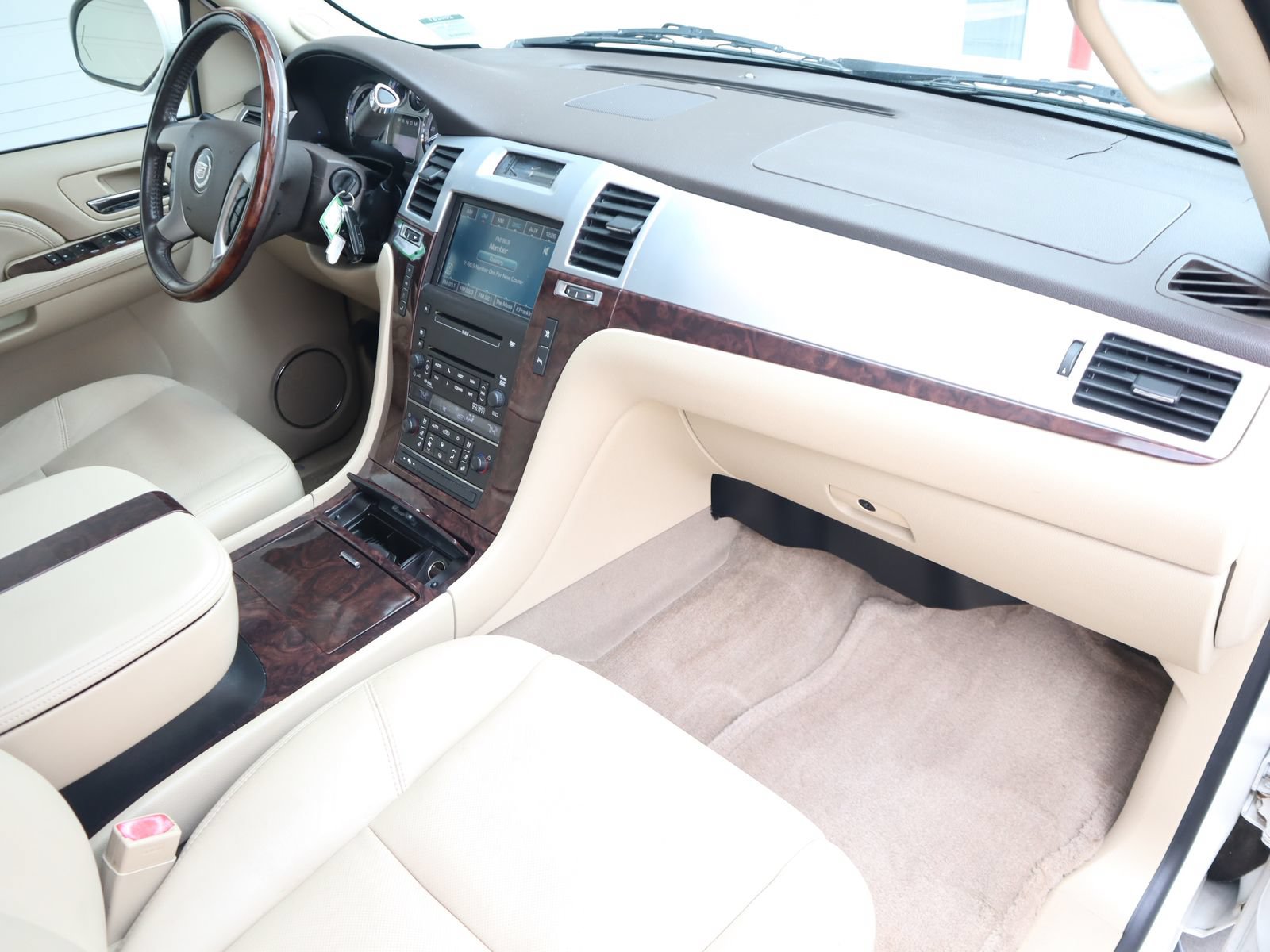 Used 2009 Cadillac Escalade EXT AWD/4WD image 53