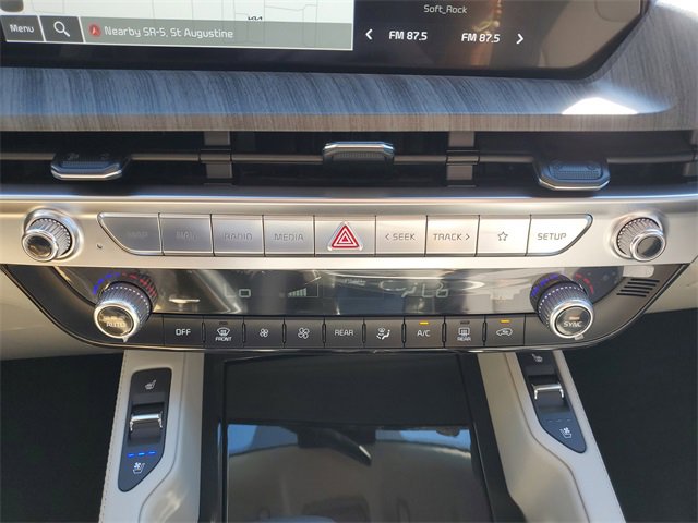 New 2025 Kia Telluride EX w/ EX Captain's Chair Package image 35