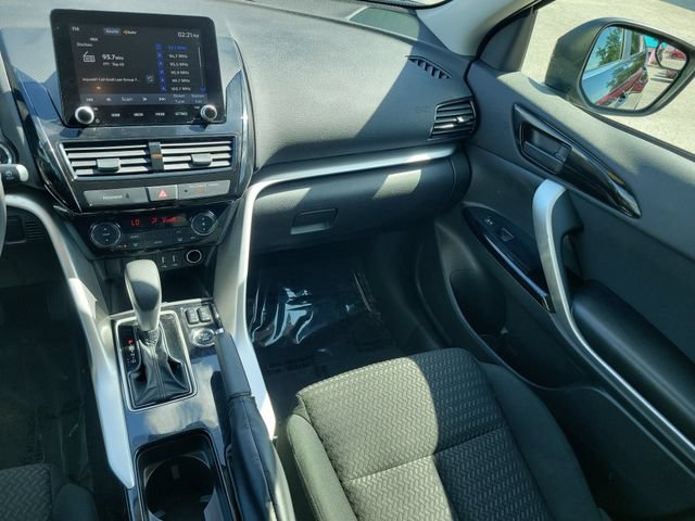 Used 2024 Mitsubishi Eclipse Cross LE AWD/4WD image 17