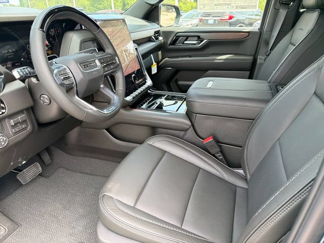 New 2026 GMC Yukon XL Denali w/ Denali Reserve Package AWD/4WD image 16