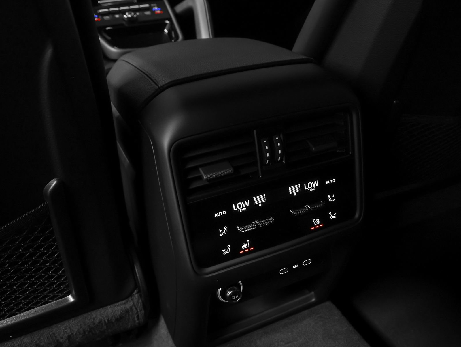 New 2026 Porsche Cayenne Coupe AWD/4WD image 41