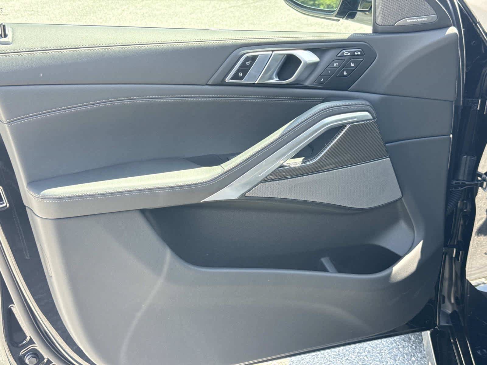 New 2027 BMW X6 M60i AWD/4WD image 26