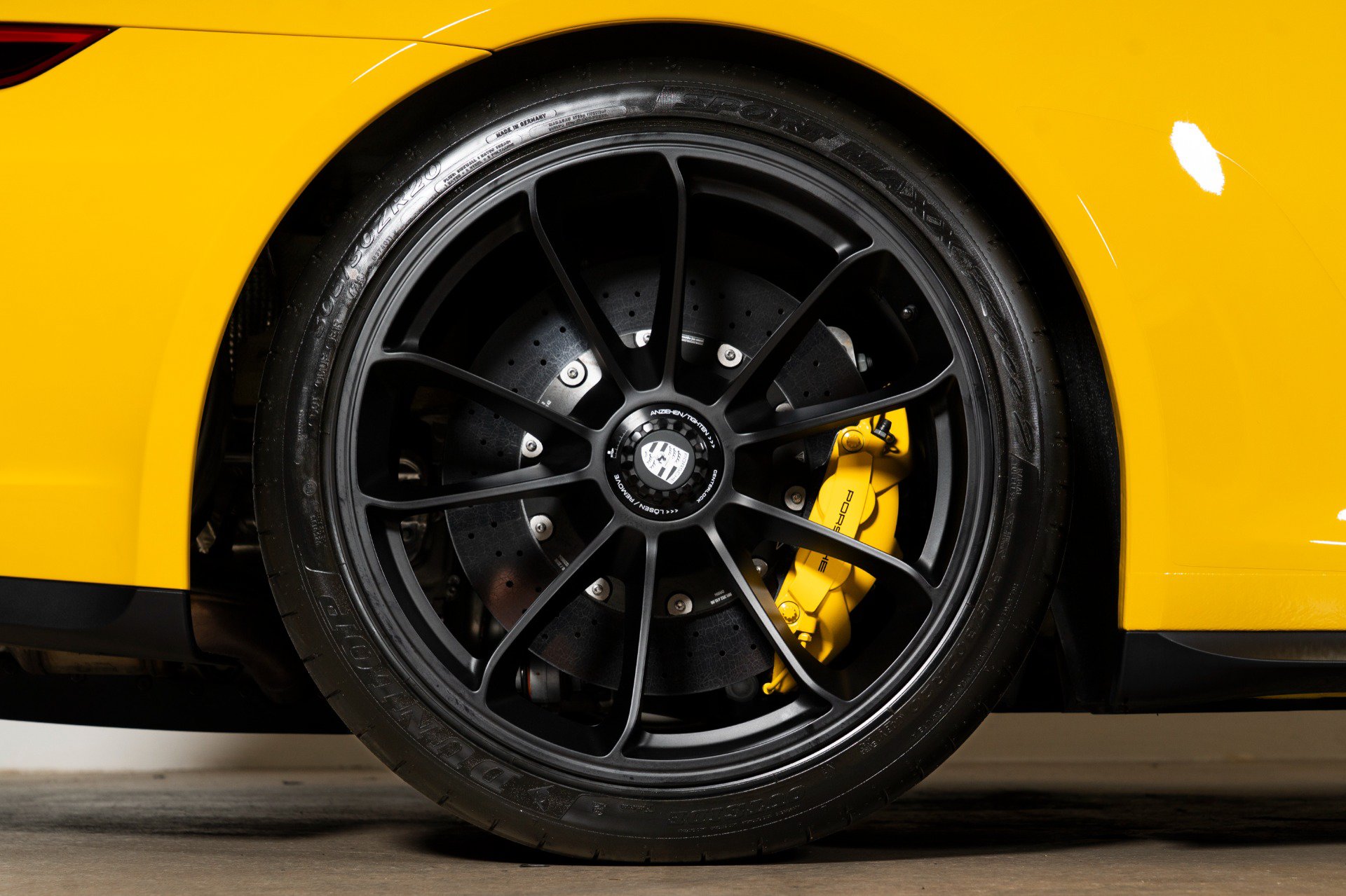 Used 2019 Porsche 911 GT3 RWD image 42