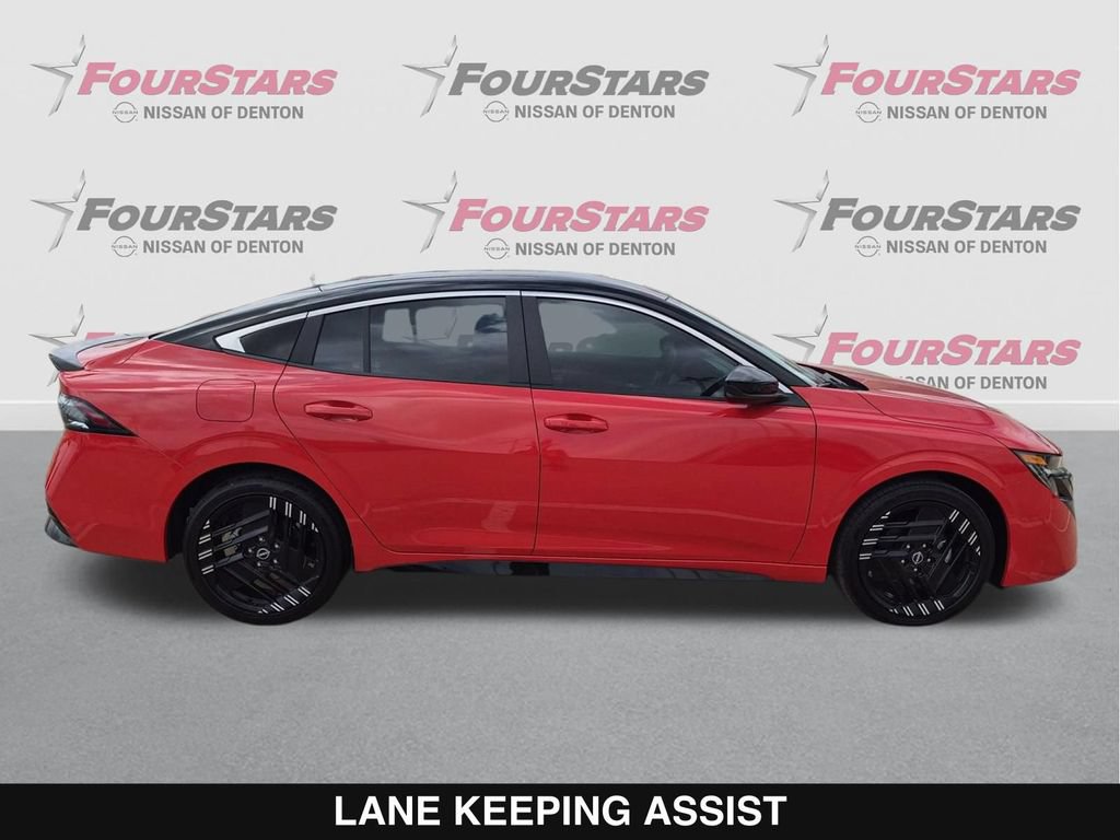 New 2027 Nissan Sentra SR w/ Floor Mat Package FWD image 3